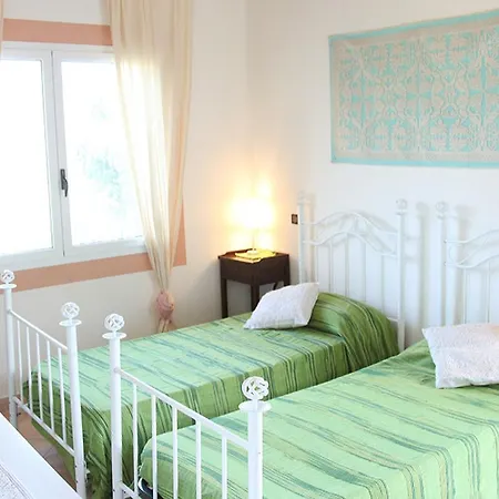 Tenuta Lochiri Vakantieboerderij Oschiri